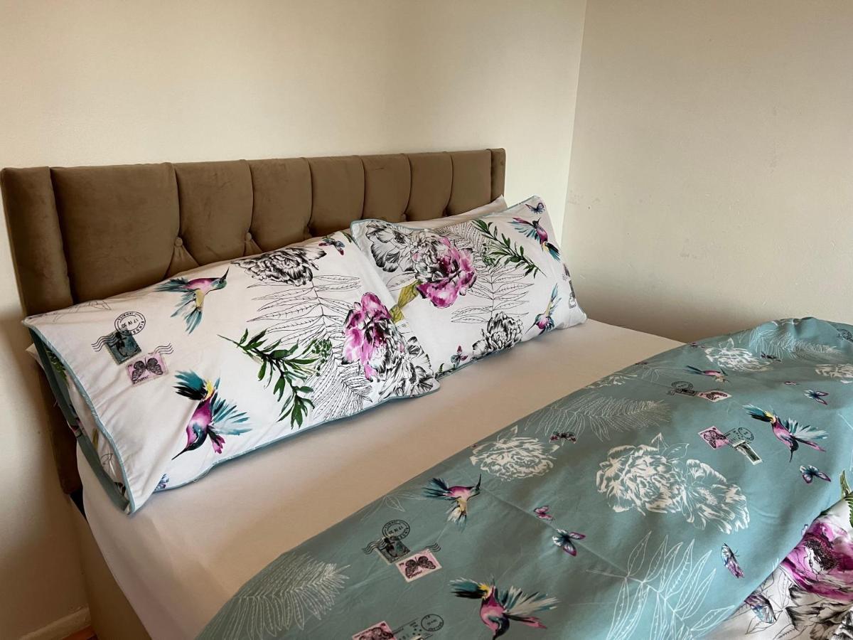 The Grande Residence - Close To Central London & Next To Northfield Tube Station Hanwell Eksteriør bilde